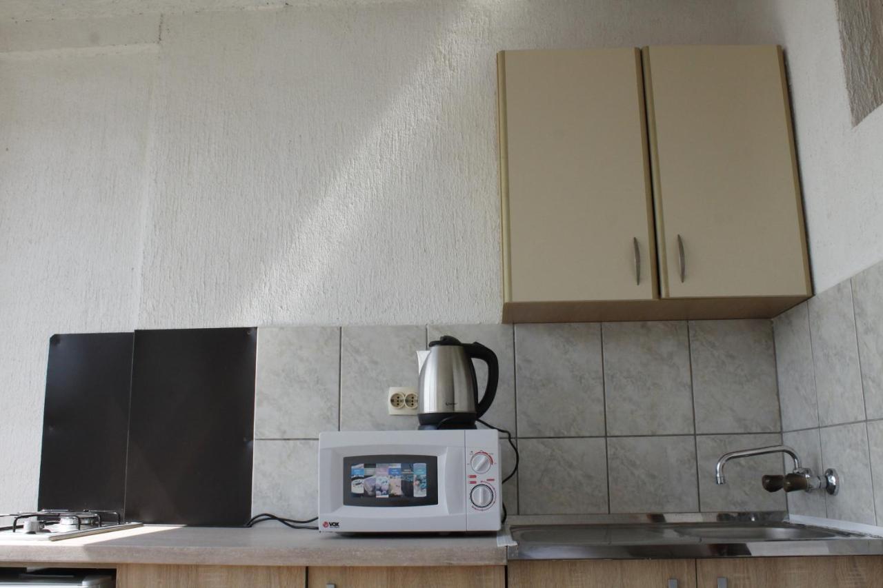 Pataki Studios Petrovac 外观 照片